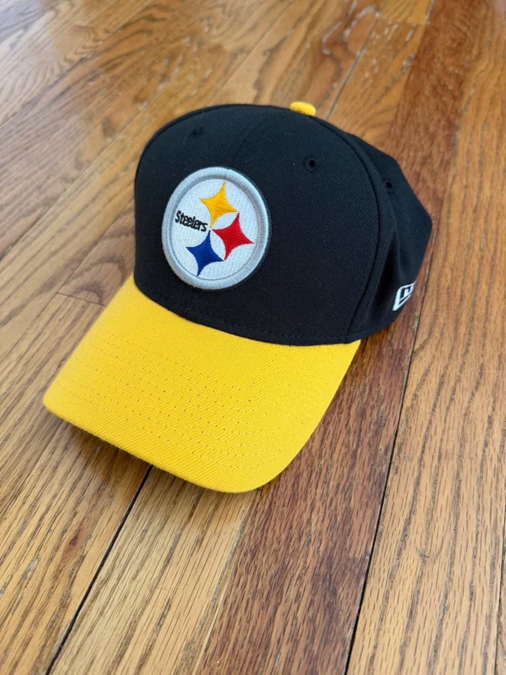 New Era Pittsburgh Steelers Black and Yellow Two-Tone Cap
